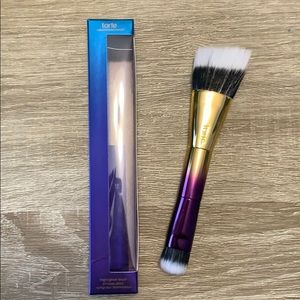 Tarte Rainforest of the Sea Highlighter Brush NIB